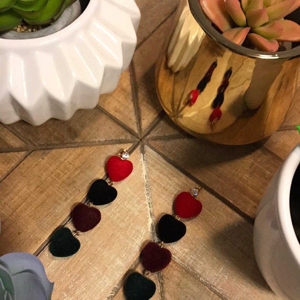 ❤️😍 Heart Earrings ❤️❤️